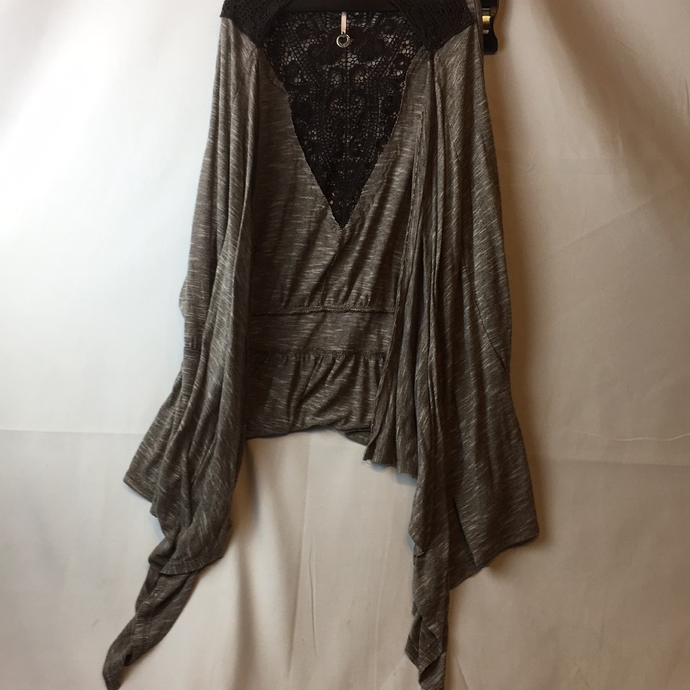 Robin K. Sleeveless jacket